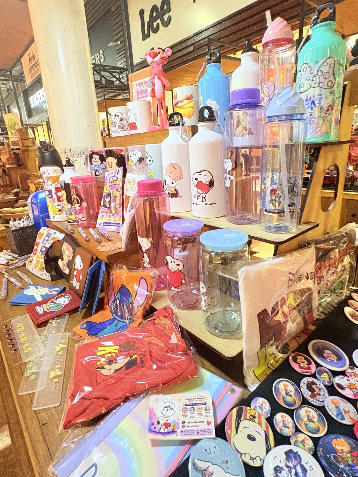 Stand con productos personalizados