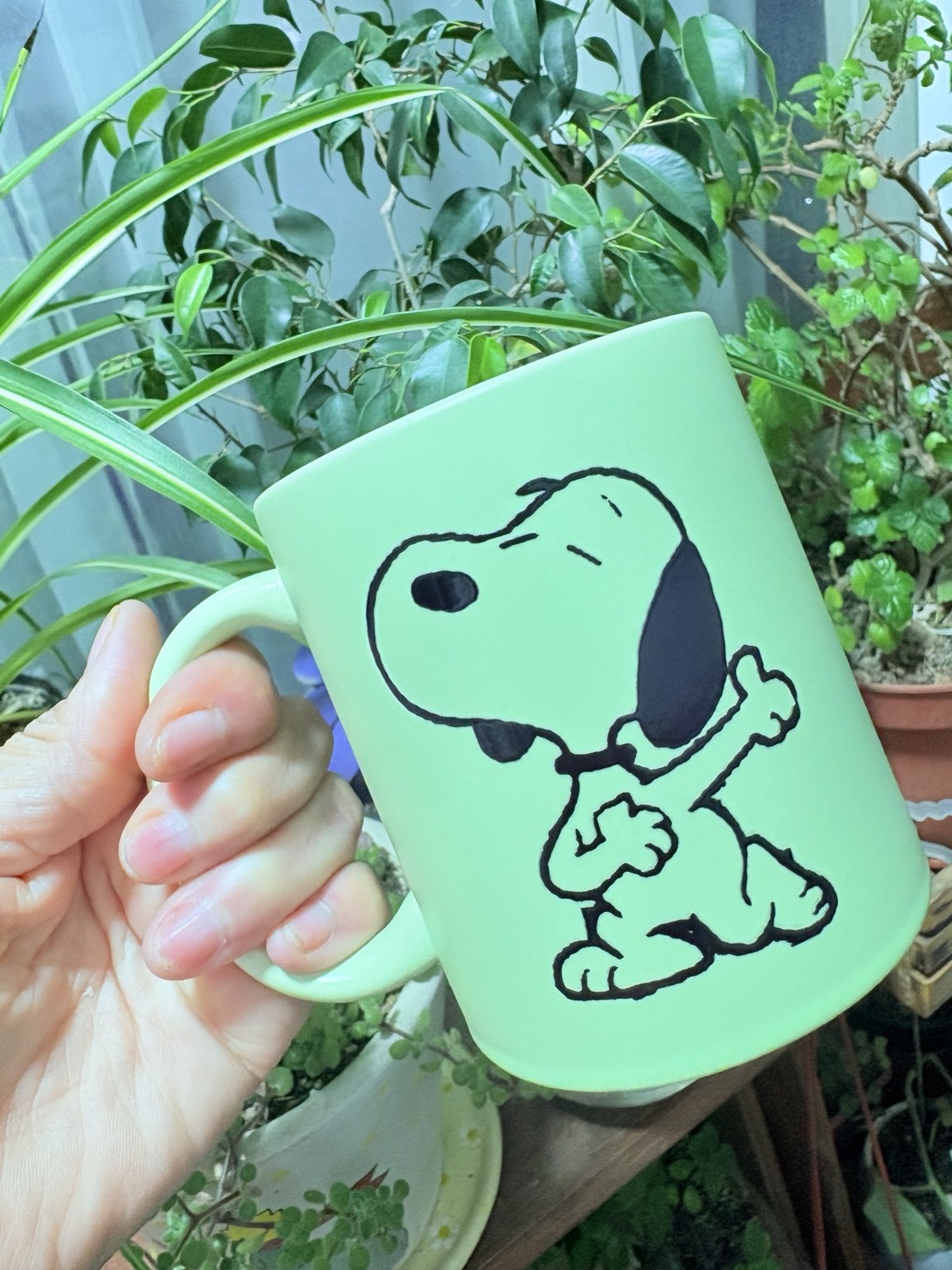 Tazón verde pastel con Snoopy